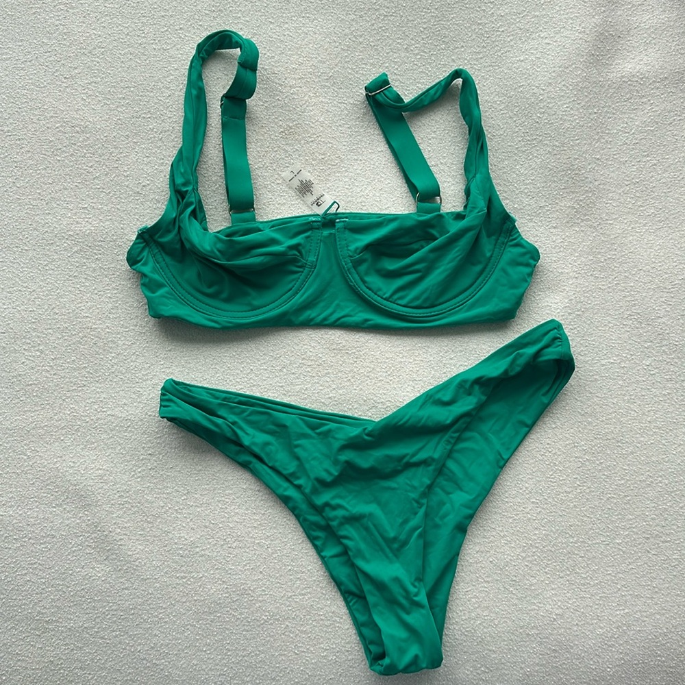 Green underwire Tinibikini